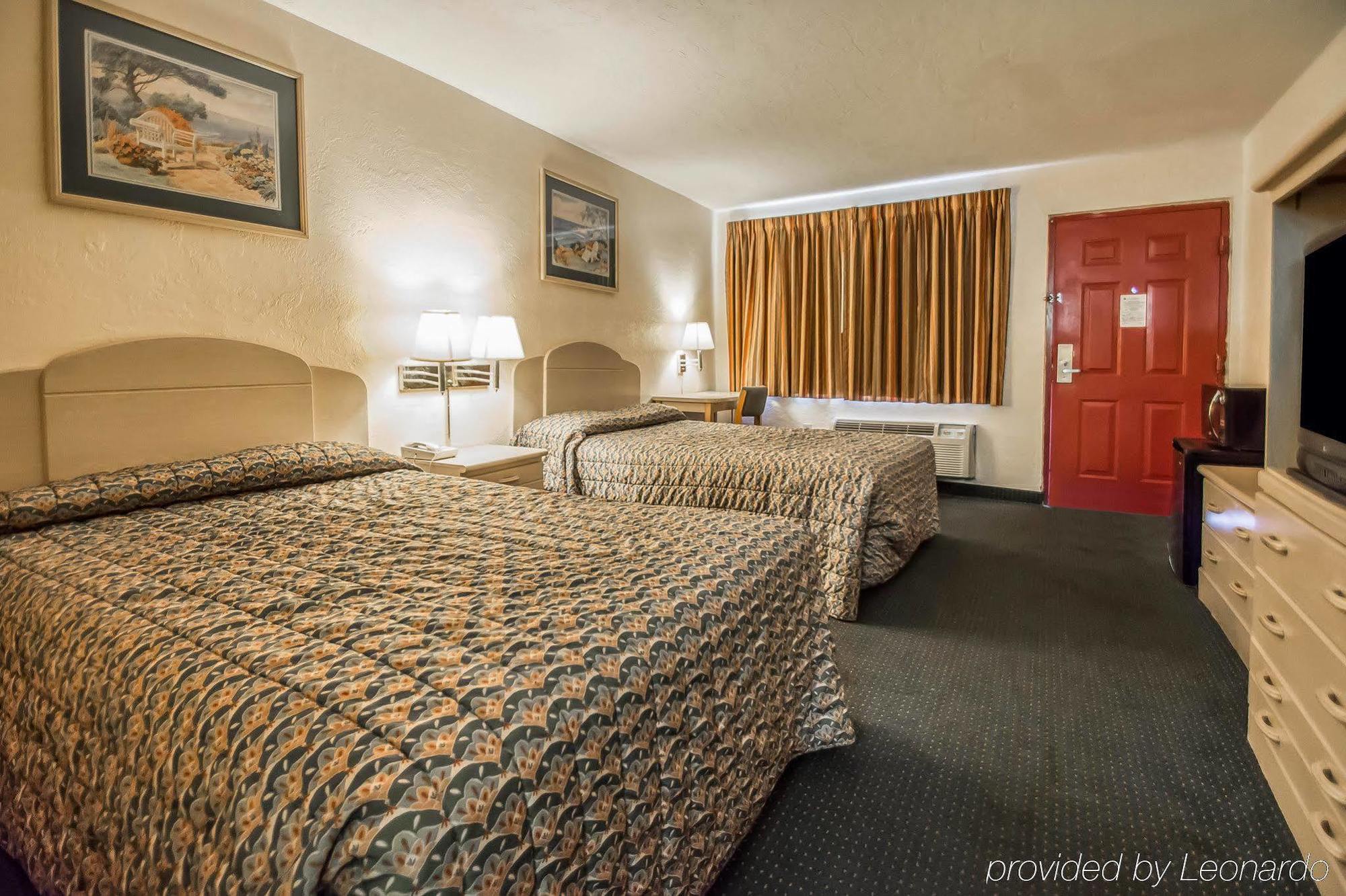 Rodeway Inn Gainesville - University Area Eksteriør billede